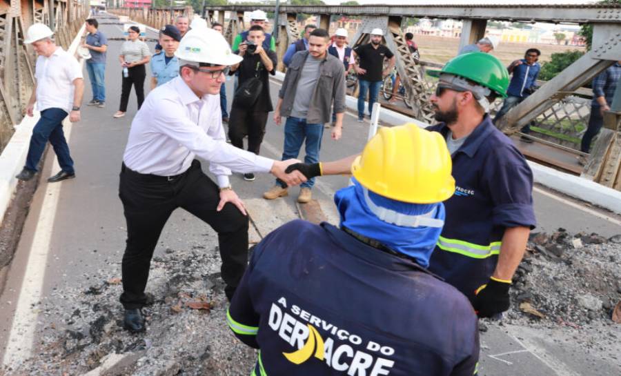 Em Andamento Governador Gladson Cameli Inspeciona Obras De Refor O Na