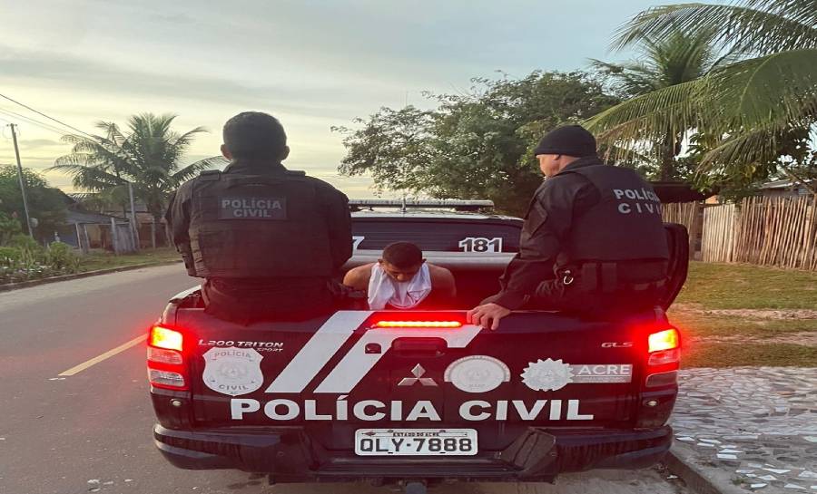 Veja o vídeo: Homem em Colniza utiliza trator e picareta em confronto com a  Polícia Militar – CircuitoMT